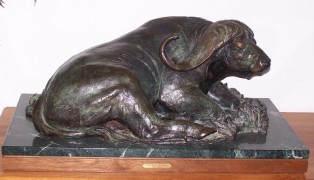 "Pickin' on the Boxx" bronze sculpture by Vince Valdez