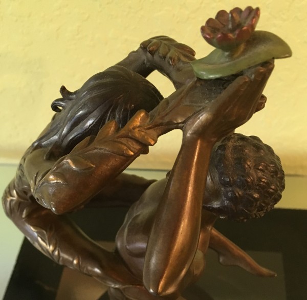 "Amants" bronze sculpture by Erte